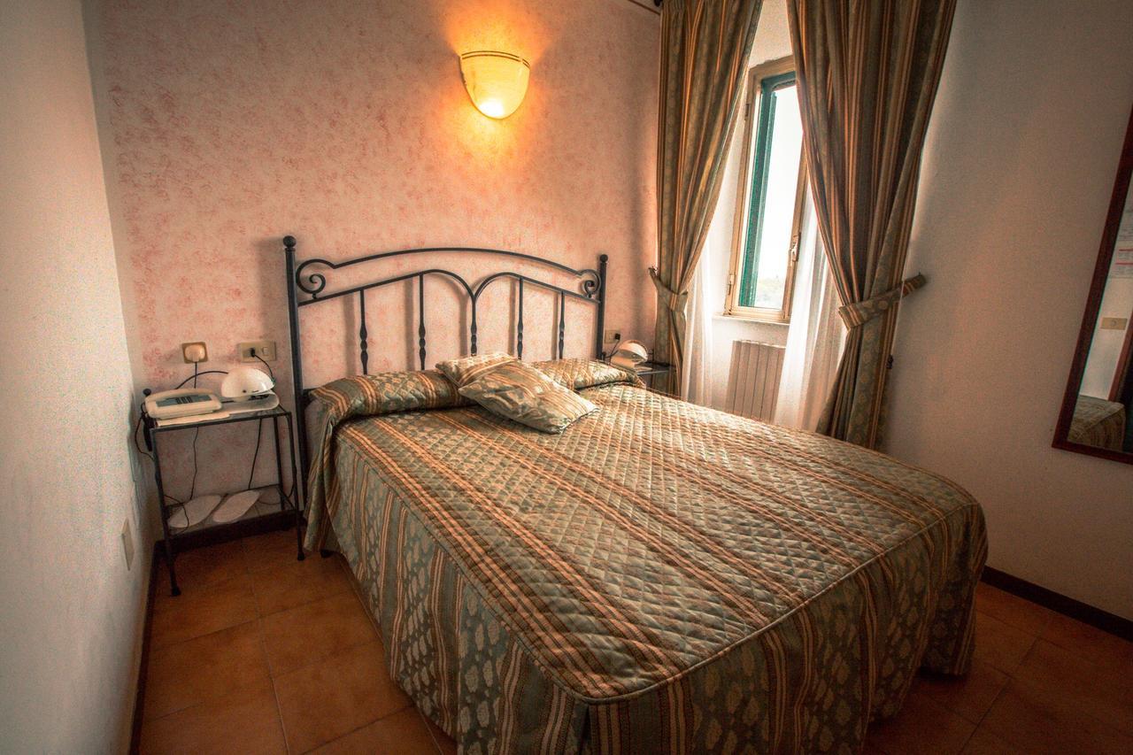 Albergo Guastini Pitigliano Exterior photo
