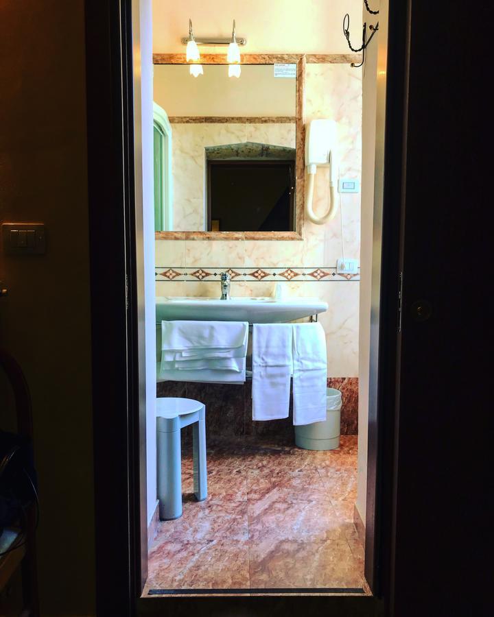 Albergo Guastini Pitigliano Exterior photo