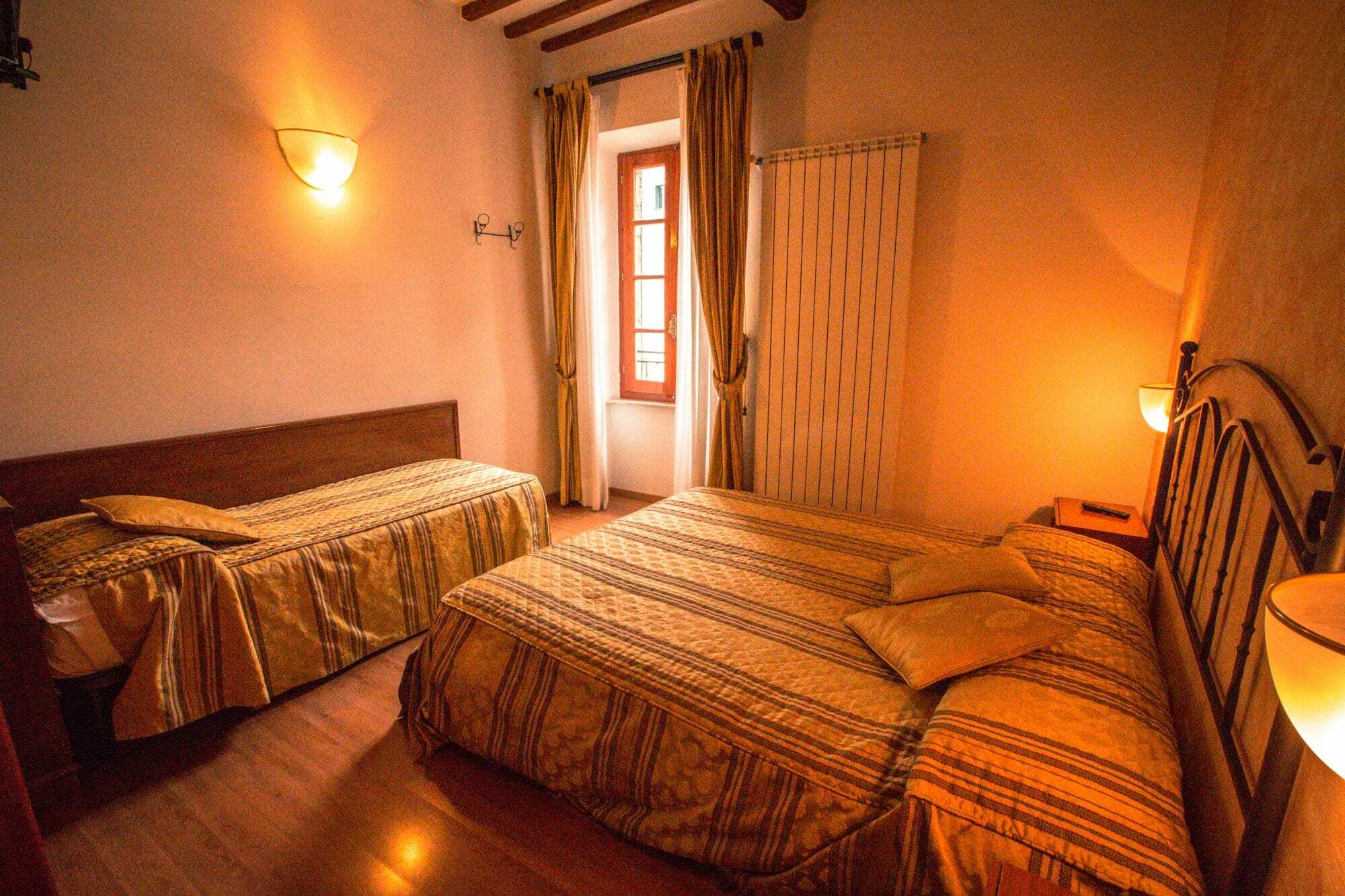 Albergo Guastini Pitigliano Exterior photo